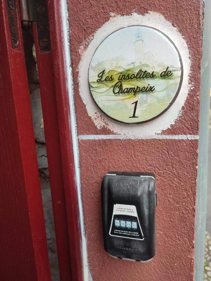 Les Insolites De Champeix Exterior foto